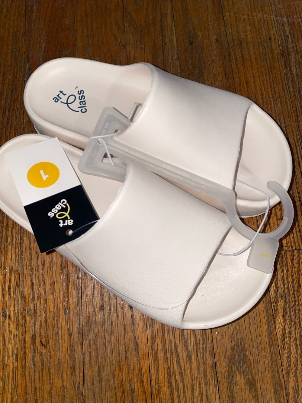 art class White Slide Sandals Casual Pool Slides size 1